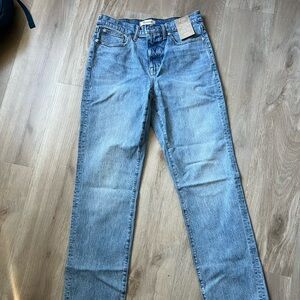 Madewell Mid Rise 90s Straight Jean